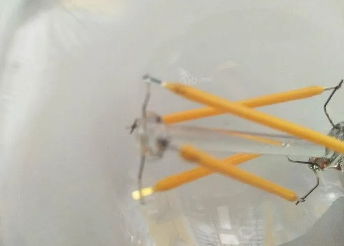 130lm/W Golden Filament LED Light Bulbs, LED Energy Saving Light Bulbs with UL Es Certificate