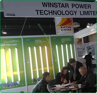 4FT 160lm/W T8 LED Tube Light with Flicker-Free Driver