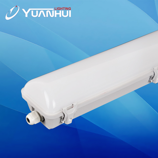 5 Foot Residential Plastic Housing and Diffuser LED Tri-Proof Lamp