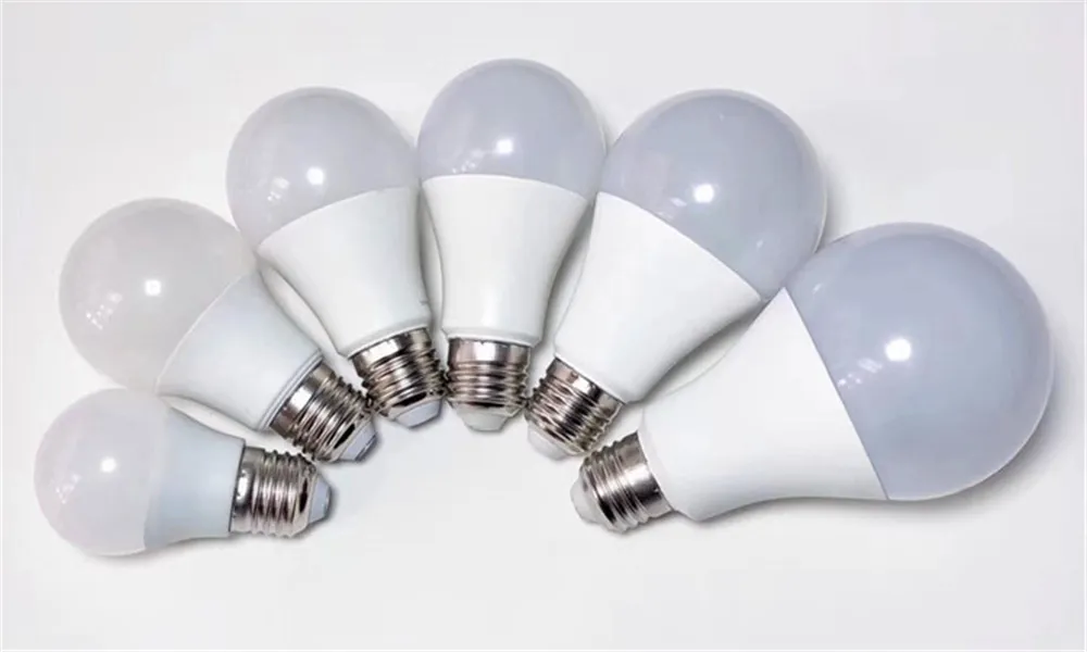 A60 LED Bulb Light B22 Base 220-240V with Ce RoHS Energy Saving Lamp