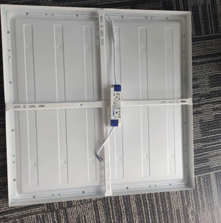 CB Approved 2X2FT 6060 72W Surface Panel Light LED Ceiling Light