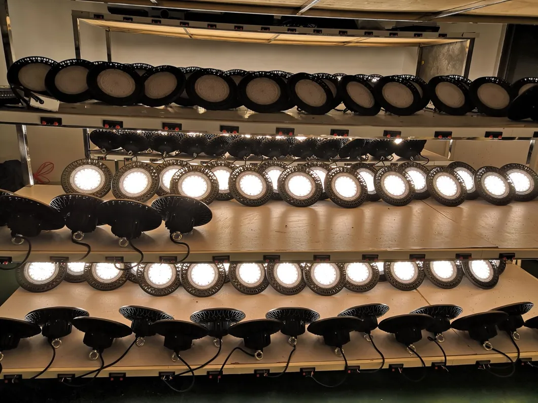 Energy Saving 60 Watt LED High Bay Lamp with Cool White