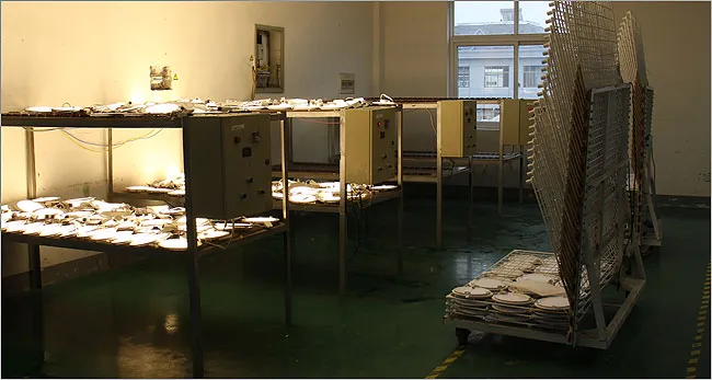 Good Quality High Efficiency Saso UL Ce E27 B22 E14 LED Compact Fluorescent Bulb Made in China for Home & Business Indoor Lighting From Best Wholesaler Factory