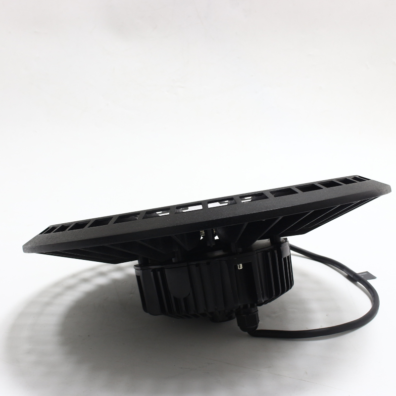 IP65 TUV/SAA/Ce UFO 50W/80W/100W/120W/150W/200W/300W/400W/500W/600W/1000W/1500W LED Highbay Light High Bay Light